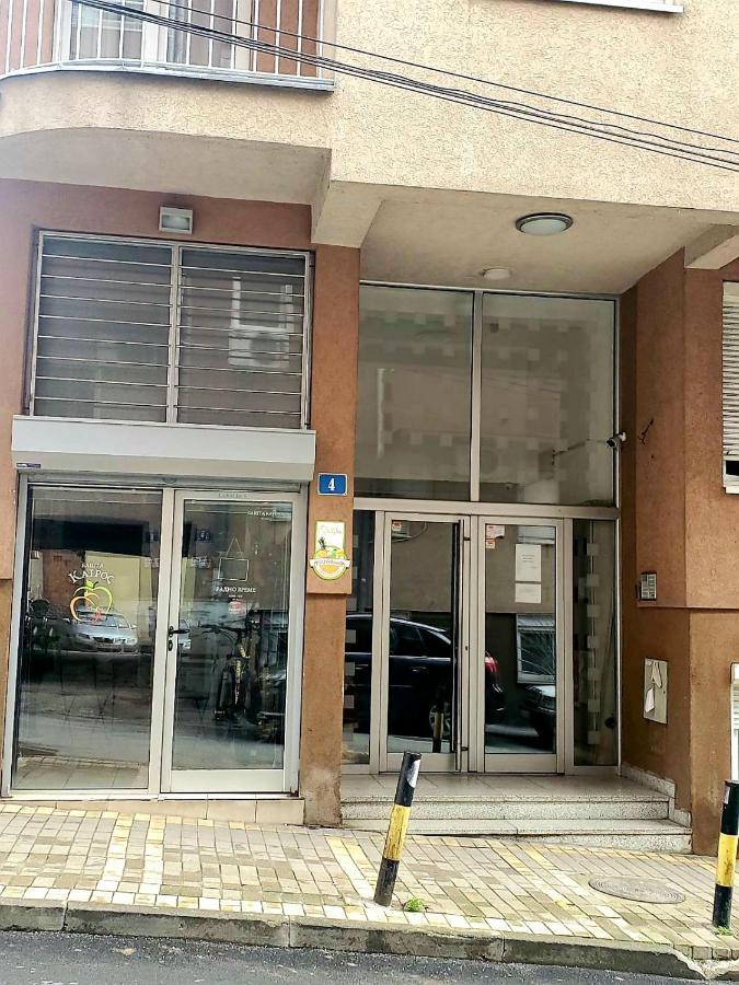 Glorry M Belgrado Exterior foto
